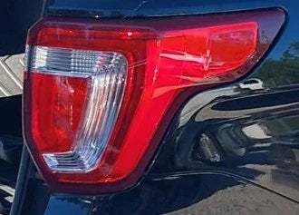 2016-2019 Ford Explorer RH Passenger Tail Light Lamp OEM