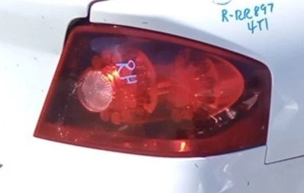 11-14 Dodge Avenger RH Passenger Tail Light Lamp OEM OEM