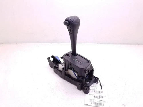 00-04 Toyota RAV4 Automatic Transmission Floor Gear Shift Shifter Lever Assembly