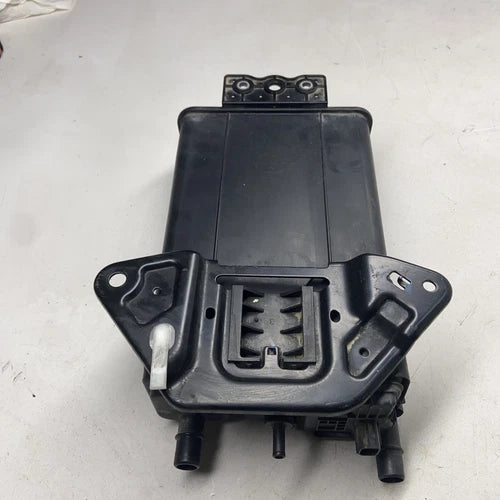14-16 Toyota Tundra Fuel Vapor Canister 77740-00090 Oem