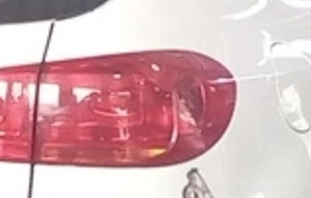 2012-2018 Volkswagen Tiguan Passenger RH Quarter Tail Light Tail Lamp OEM