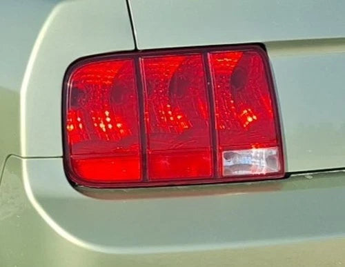 2005-2009 Ford Mustang Driver LH Tail Light Lamp OEM OEM