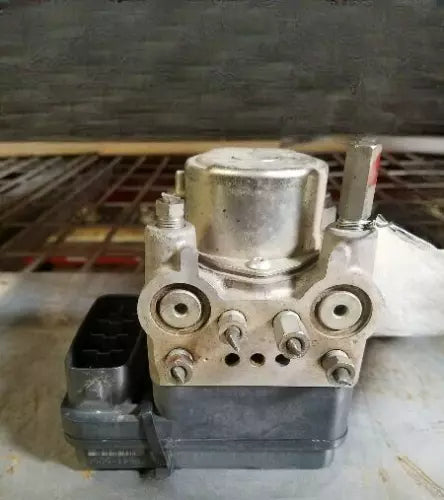 2007-2009 Toyota Yaris ABS Anti-Lock Brake Pump Assembly Sedan OEM