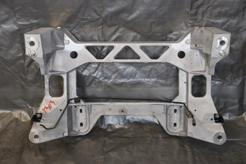 2006 06 CHEVROLET CORVETTE C6 LS2 6.0L OEM REAR SUBFRAME CROSSMEMBER #1303