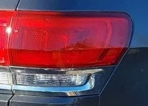 2014-2021 Jeep Grand Cherokee RH Passenger Quarter Panel Mounted Tail Light