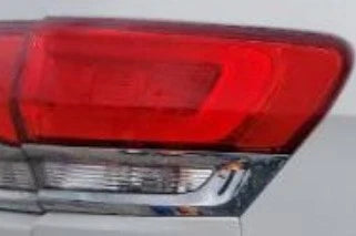 2014-2021 Jeep Grand Cherokee RH Passenger Quarter Panel Mounted Tail Light