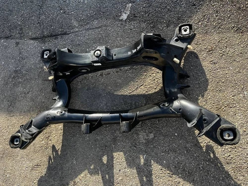 2016 BMW 428I F36 2.0L AWD REAR SUSPENSION SUBFRAME CROSSMEMBER OEM 686287802