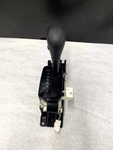 06-07 Jeep Liberty Automatic Trans Floor Gear Shift Shifter Lever Assembly OEM