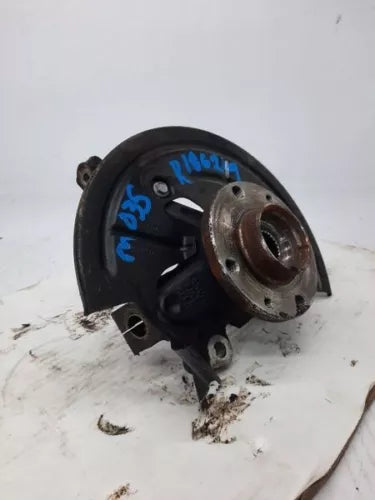 2012-2019 Fiat 500 Front Right Passenger Spindle Knuckle Assembly Oem