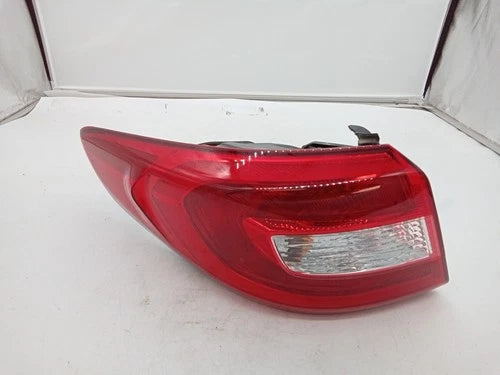 2016 Hyundai Sonata Driver LH Tail Lamp Assembly OEM