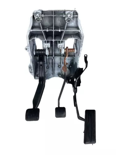 02 03 04 05 DODGE RAM NV 3500 1500 2500 MANUAL BRAKE CLUTCH PEDAL ASSEMBLY