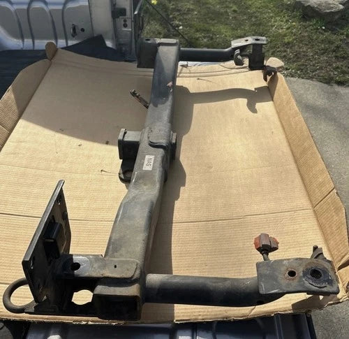 06-12 LR Range Rover L322 Trailer Rear Tow Hitch Reinforcement Bar KNI500020 OEM