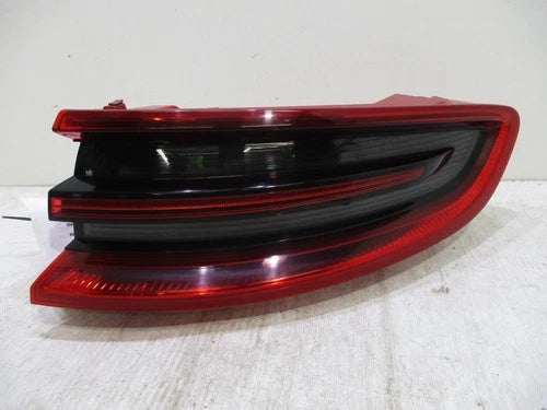 2015 2016 2017 2018 Porsche Macan Passenger RH Tail Lamp OEM