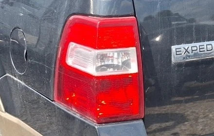 2007 Ford Expedition Driver LH Tail Light Lamp OEM OEM