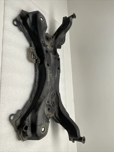 2012 TOYOTA PRIUS C 1.8L FRONT CROSSMEMBER COMPLETE SUB FRAME OEM