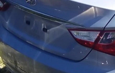 2011-2014 Hyundai Sonata Passenger RH Lid Mounted Tail Light Lamp OEM OEM