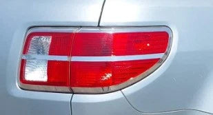 2007-2010 Saturn Outlook RH Passenger Quarter Panel Mounted Tail Light Lamp OEM